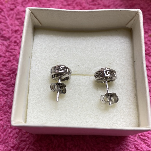 🌹New Diamond Pierced Earrings in Sterling Silver - Picture 5 of 5